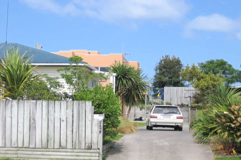 Photo of property in 1018b Papamoa Beach Road, Papamoa Beach, Papamoa, 3118