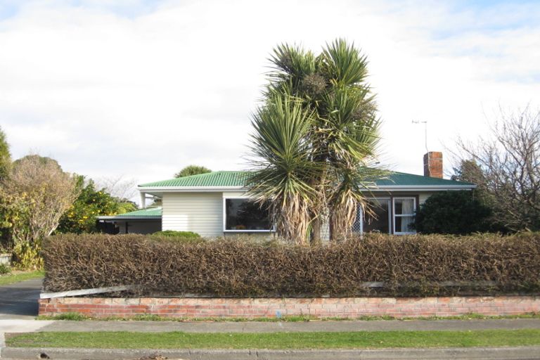 Photo of property in 5 Shackleton Street, Maraenui, Napier, 4110