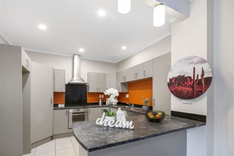 Photo of property in 5/55-59 Dudley Street, Hutt Central, Lower Hutt, 5010