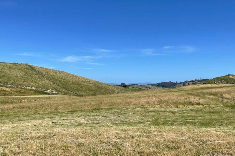 Photo of property in 27 Olsen Place, Kinloch, Taupo, 3385