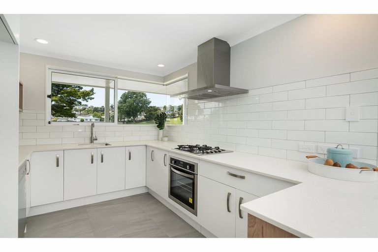 Photo of property in 90 Sherwood Street, Bellevue, Tauranga, 3110