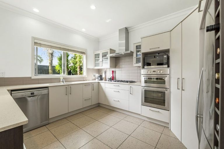 Photo of property in 188 Schnapper Rock Road, Schnapper Rock, Auckland, 0632