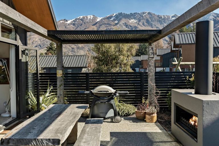 Photo of property in 6 Stamper Lane, Arthurs Point, Queenstown, 9371