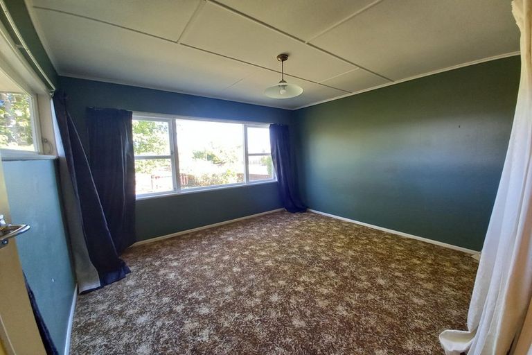 Photo of property in 87 Watt Street, Featherston, 5710