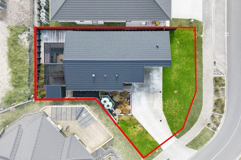 Photo of property in 16 Urumaraki Avenue, Helensville, 0800