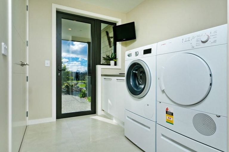 Photo of property in 5 Hurihuri Road, Okura Bush, Silverdale, 0794