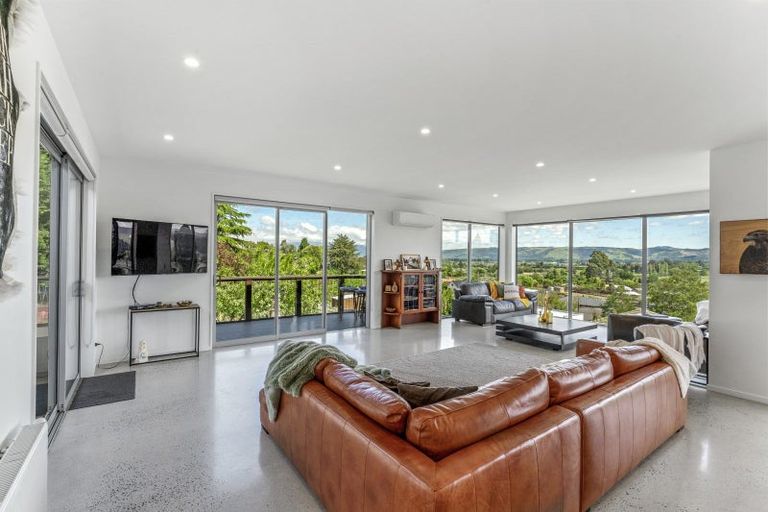 Photo of property in 32 Paterson Road, Mosgiel, 9092