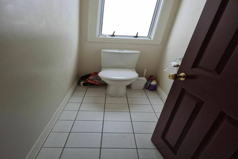 Photo of property in 18 Cruickshank Street, Kilbirnie, Wellington, 6022