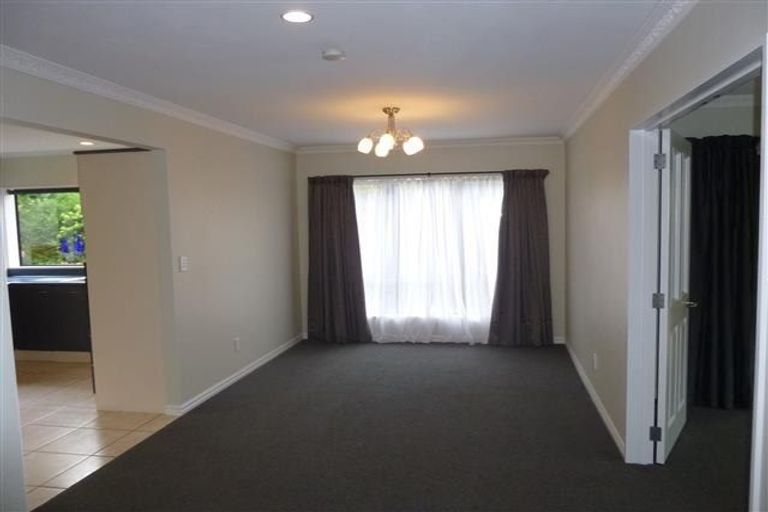 Photo of property in 13 Nielsen Gardens, Rototuna, Hamilton, 3210