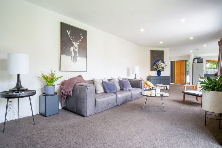 Photo of property in 137 Mcfaddens Road, St Albans, Christchurch, 8052