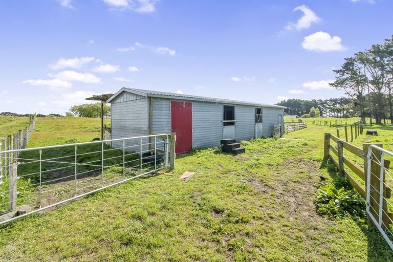 Photo of property in 82 Himatangi Beach Road, Himatangi, Foxton, 4891