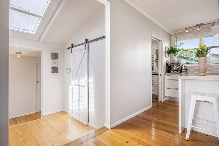 Photo of property in 12 Trigg Road, Huapai, Kumeu, 0810