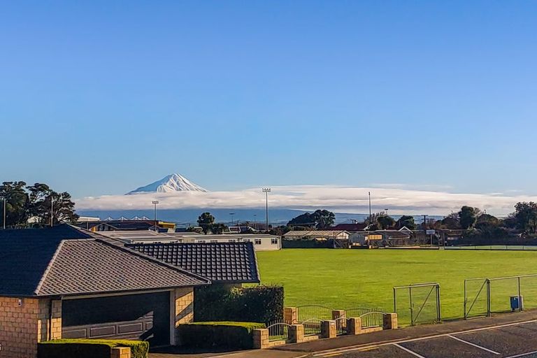 Photo of property in 54 Disraeli Street, Hawera, 4610