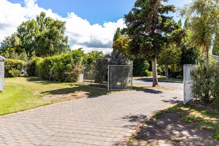 Photo of property in 1 Nisbet Terrace, Kinloch, Taupo, 3377