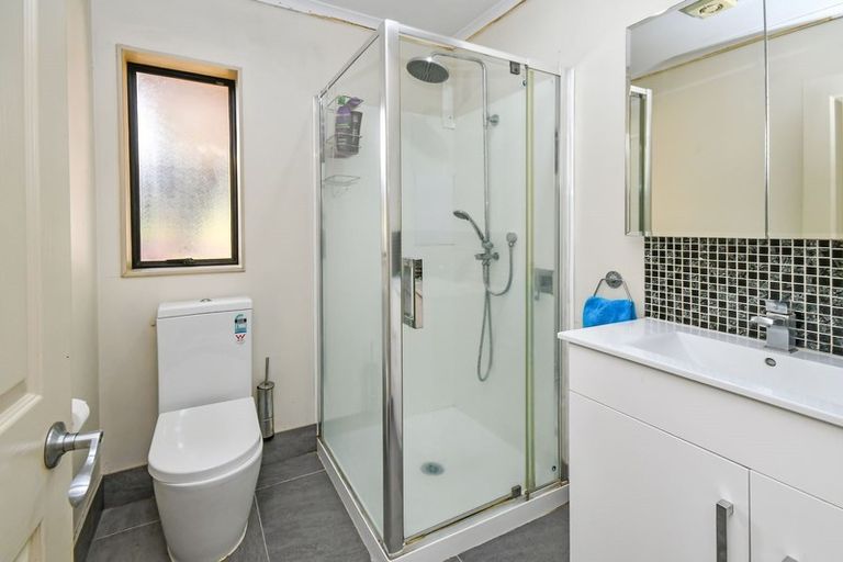 Photo of property in 3 Ginko Place, Mangere, Auckland, 2022