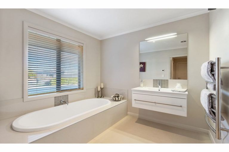 Photo of property in 25 Lancashire Lane, West Melton, 7618