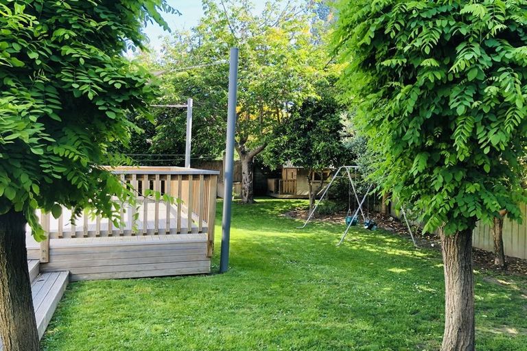 Photo of property in 25 Kent Terrace, Taradale, Napier, 4112