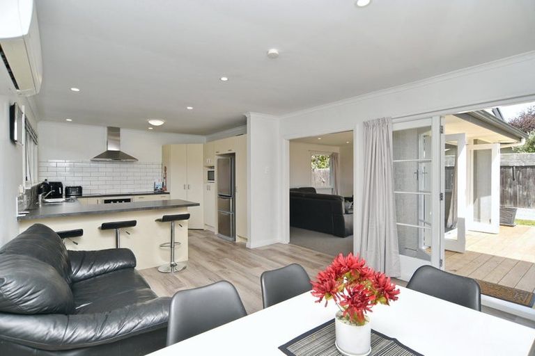 Photo of property in 26 Hadlow Place, Burnside, Christchurch, 8041