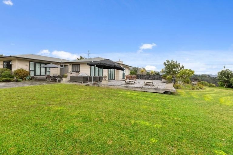 Photo of property in 35 Holdens Road, Henderson, Auckland, 0612