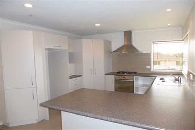 Photo of property in 43 Danny Place, Pyes Pa, Tauranga, 3112