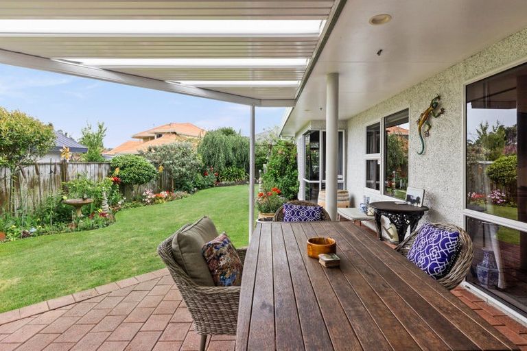 Photo of property in 11 Kingsgate Avenue, Havelock North, 4130