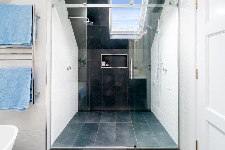 Photo of property in 49 Messines Road, Karori, Wellington, 6012