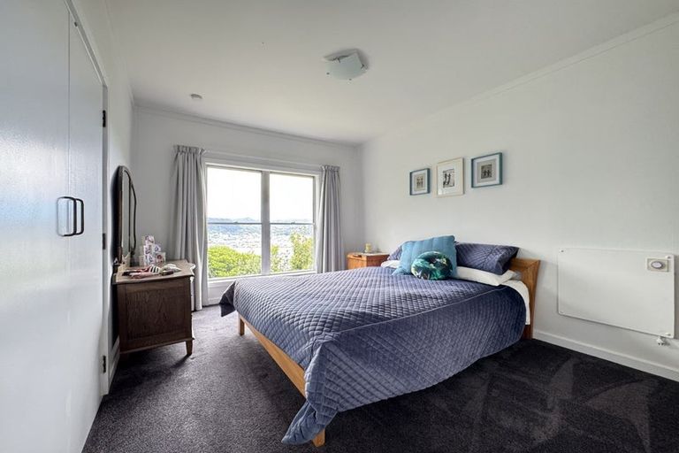 Photo of property in 38 Robieson Street, Roseneath, Wellington, 6011