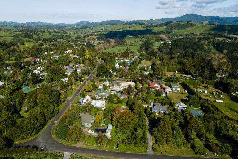 Photo of property in 17 Princes Street, Waikino, Waihi, 3682