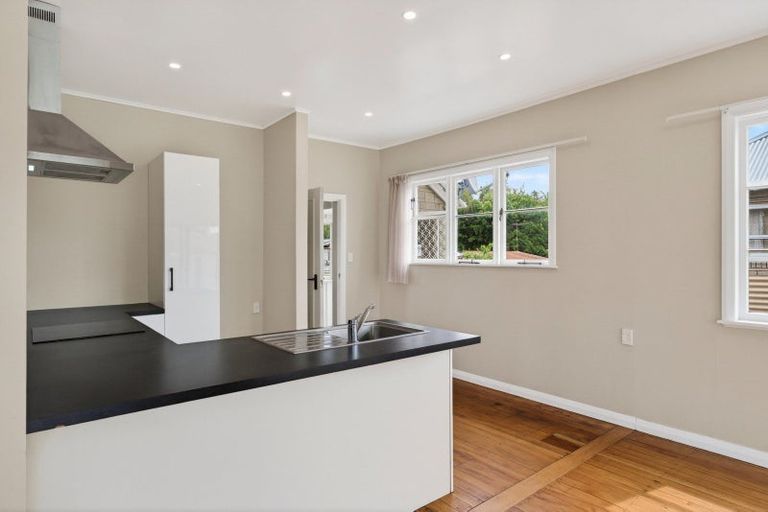 Photo of property in 34 Centennial Crescent, Te Hapara, Gisborne, 4010