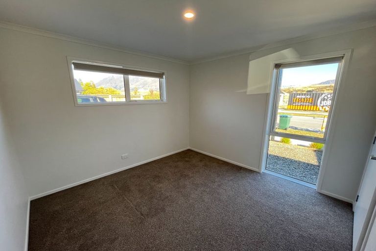 Photo of property in 15 Lincoln Road, Henderson, Auckland, 0610