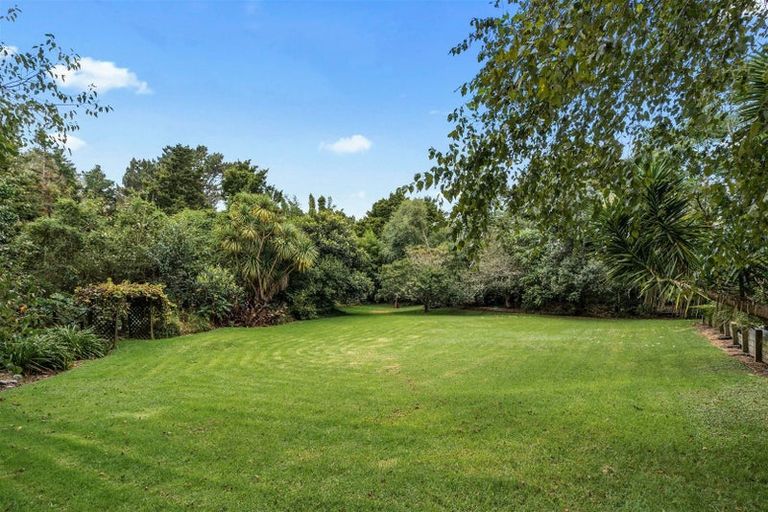 Photo of property in 32 Matarau Road, Matarau, Kamo, 0185