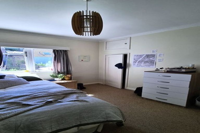 Photo of property in 122 Grafton Road, Roseneath, Wellington, 6011