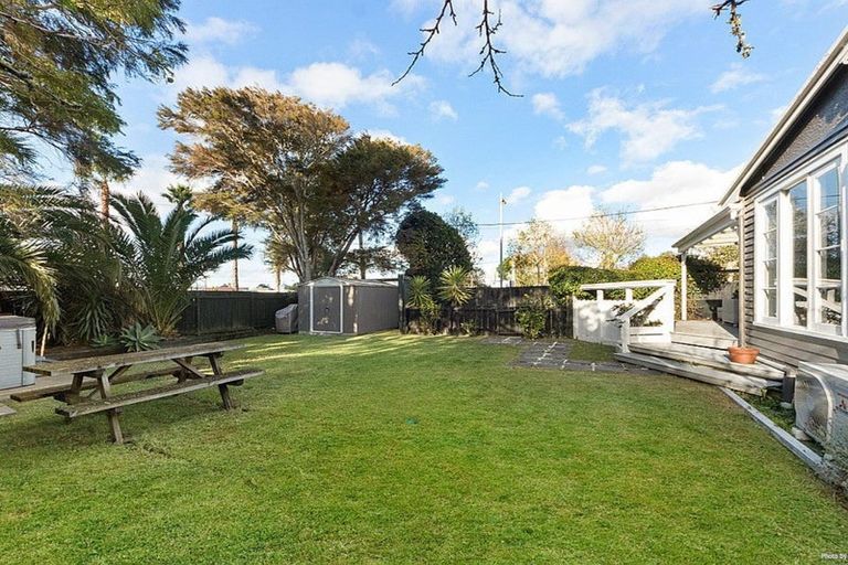 Photo of property in 78 Swanson Road, Henderson, Auckland, 0610