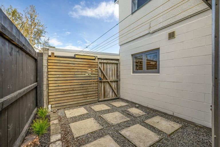Photo of property in 4/78a Holly Road, St Albans, Christchurch, 8014