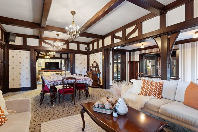 Photo of property in 283 Papanui Road, Merivale, Christchurch, 8052