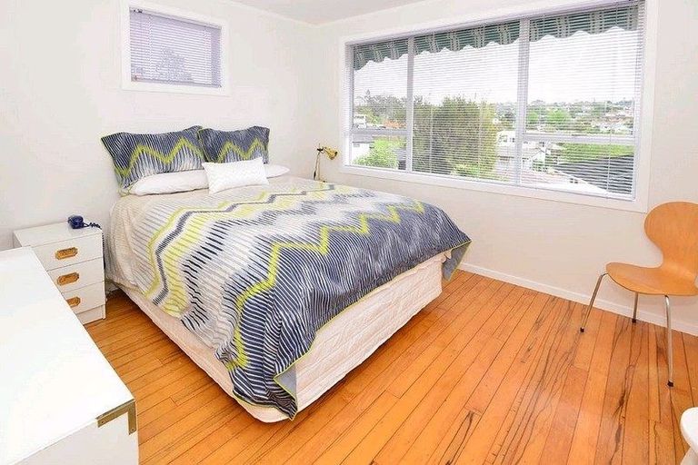 Photo of property in 38 Alexander Avenue, Torbay, Auckland, 0630