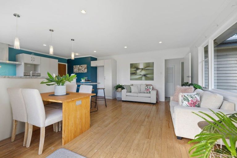 Photo of property in 16 Eureka Road, Eureka, Hamilton, 3287