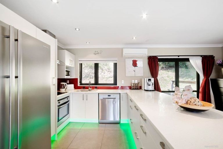 Photo of property in 57e Lancaster Road, Beach Haven, Auckland, 0626