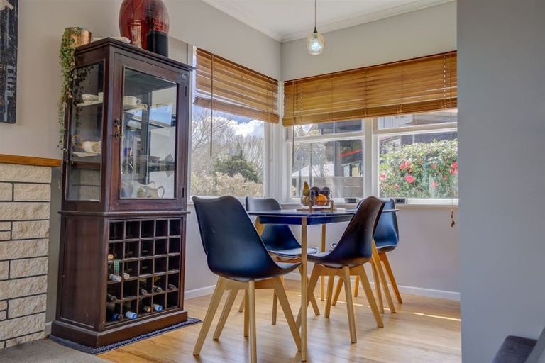 Photo of property in 17 Macmurdo Avenue, Glenview, Hamilton, 3206