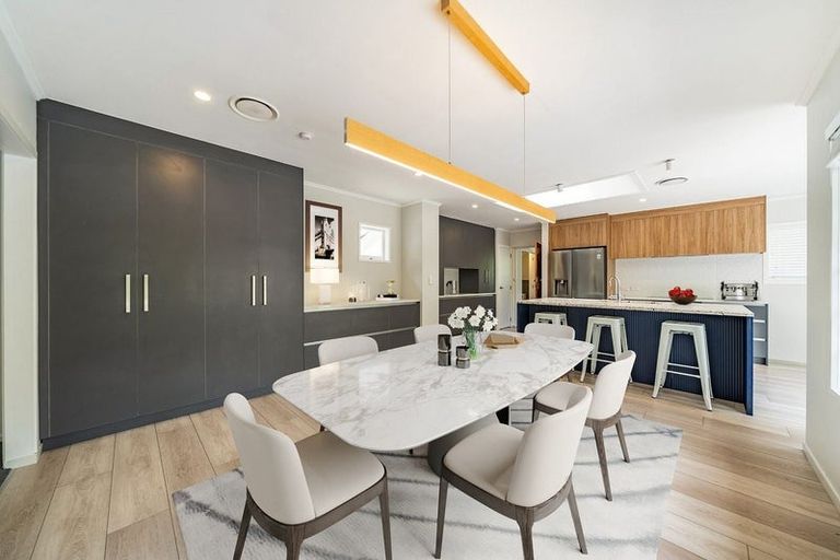 Photo of property in 23 Crest Road, Akatarawa, Upper Hutt, 5372