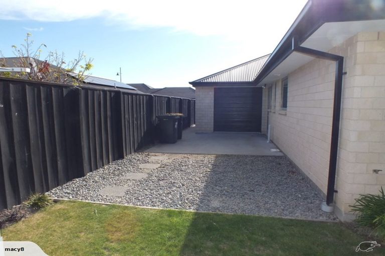 Photo of property in 4 Tommy Street, Pegasus, 7612