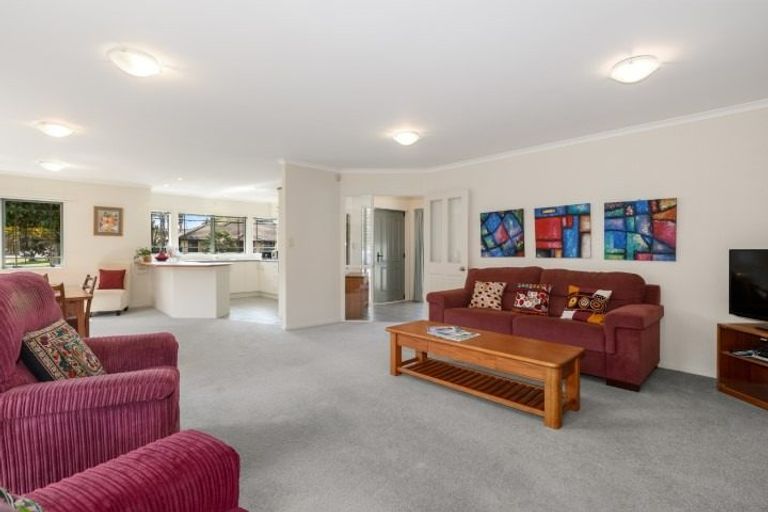 Photo of property in 2 Mornington Dell, Papamoa Beach, Papamoa, 3118