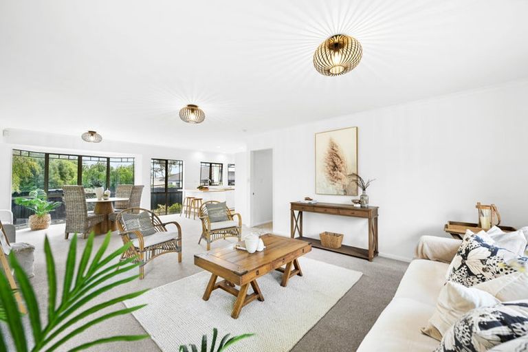 Photo of property in 12 Ryegrass Dell, Welcome Bay, Tauranga, 3112