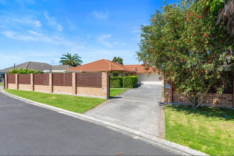 Photo of property in 10 Aldermen Avenue, Papamoa Beach, Papamoa, 3118