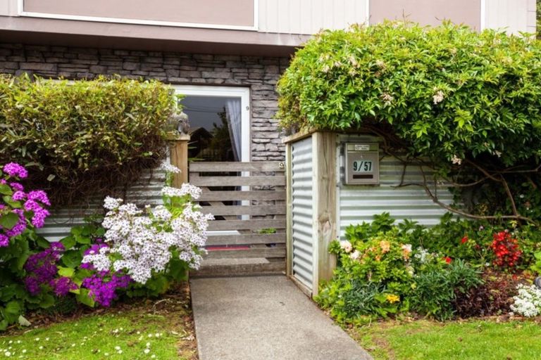 Photo of property in 9/57 Carrington Street, Lower Vogeltown, New Plymouth, 4310