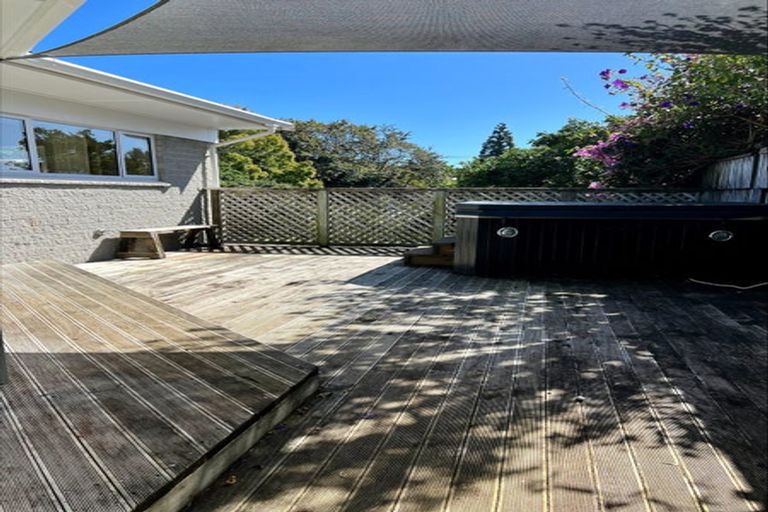 Photo of property in 23 Clawton Street, Westown, New Plymouth, 4310