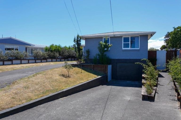 Photo of property in 4 Tamatea Road, Taupo, 3330