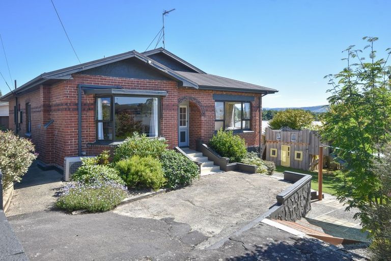 Photo of property in 27 Clyde Street, Kinmont Park, Mosgiel, 9024