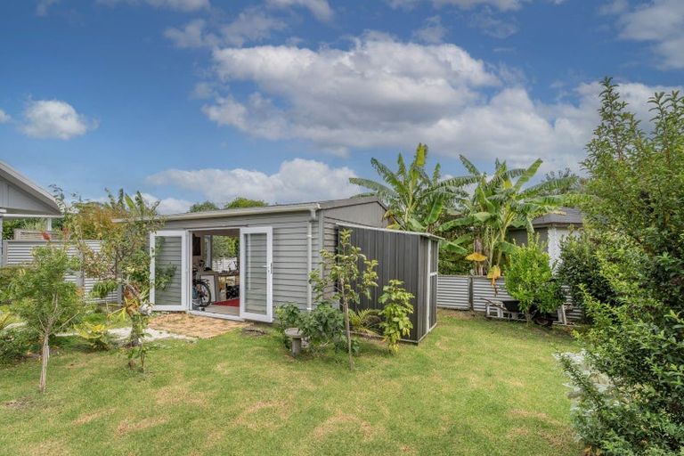 Photo of property in 8 Simpson Place, Whitianga, 3510