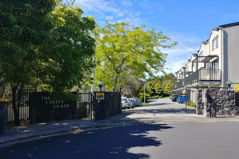 Photo of property in 49/8 Flynn Street, Birkdale, Auckland, 0626